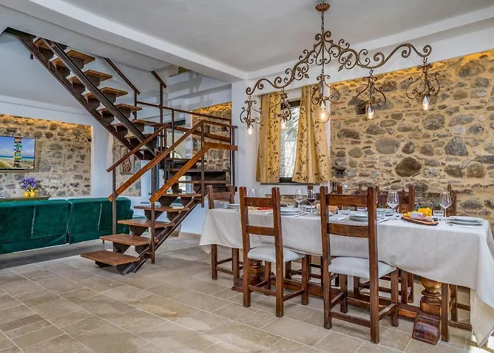 Gallus 6, Emma * 陶尔米纳